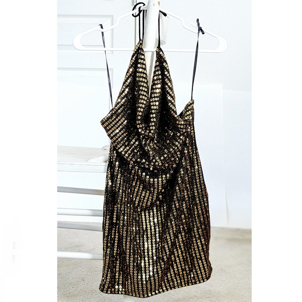 NWOT Forever 21 - Gold Sequin Halter Dress - L